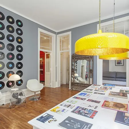 5 Sins Chiado Hostel *
