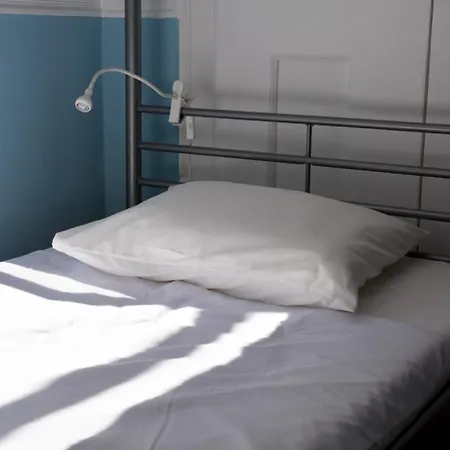 5 Sins Chiado Hostel *